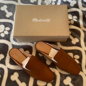 Madewell Women’s Willa Loafer Mule size 11. Color English Saddle. New in box.